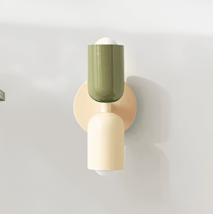 Isolde Capsule Wall Light with Round Backplate, detail view