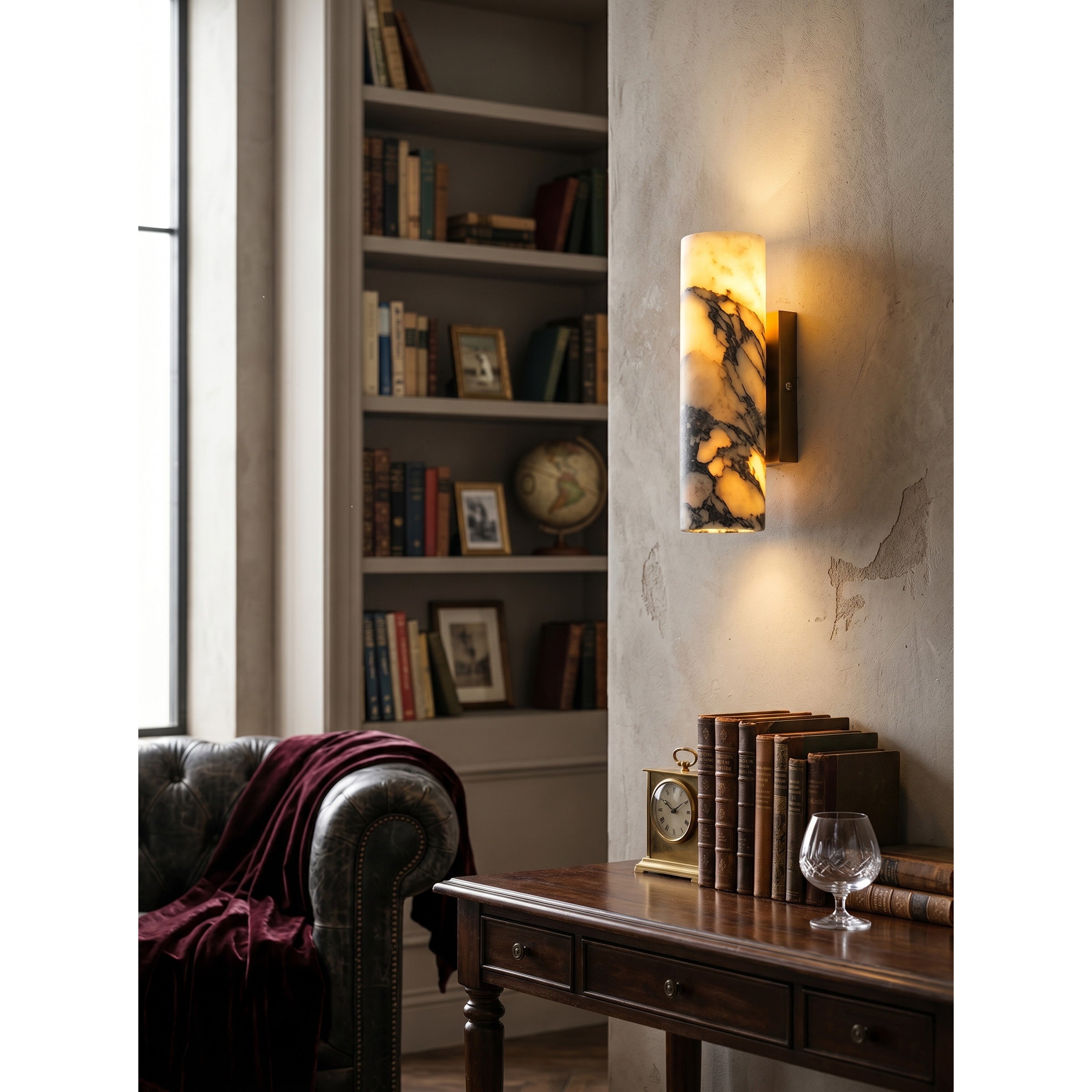 Lira Tubular Marble Wall Lamp