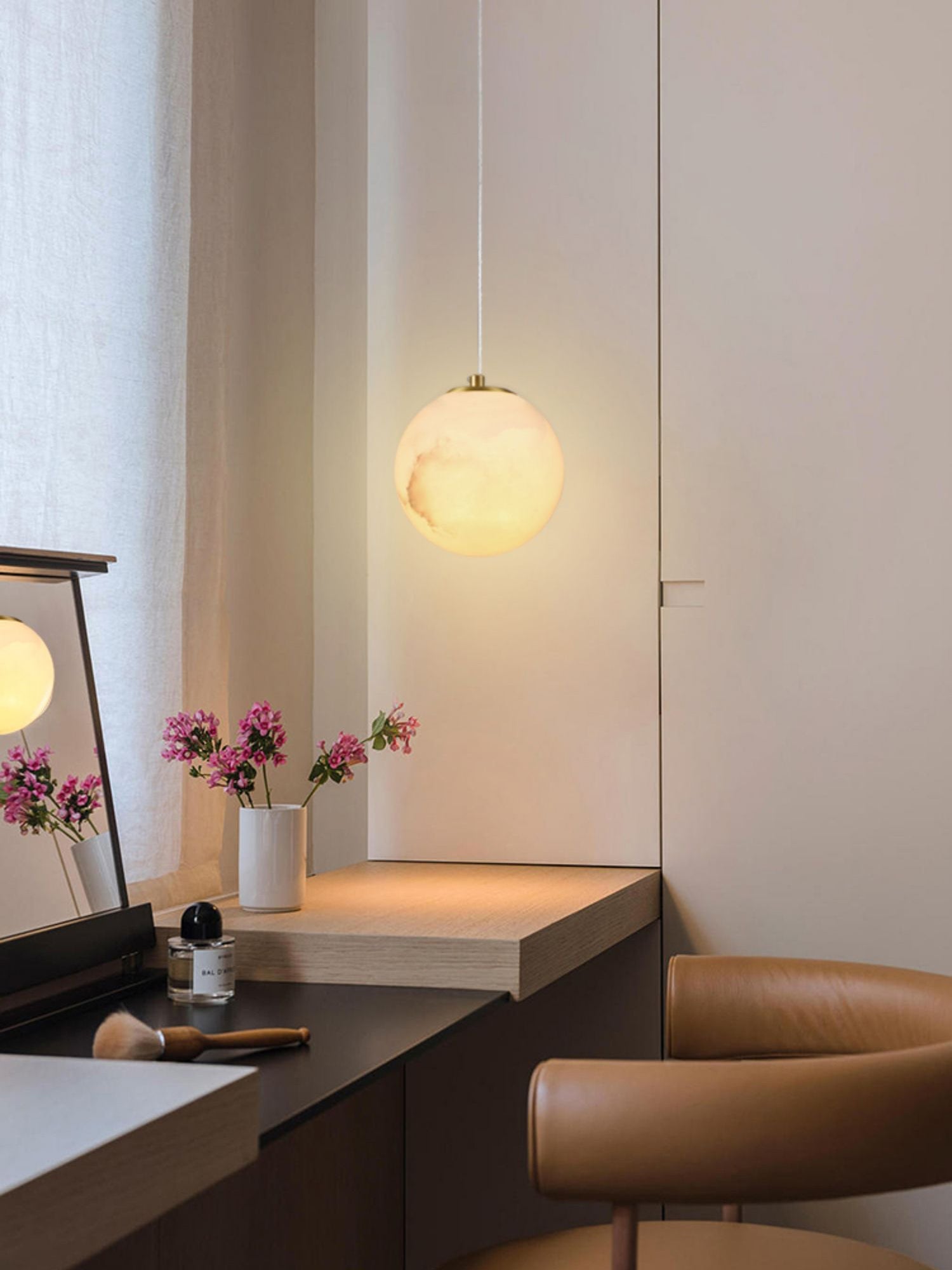 Savana Alabaster Pendant Light