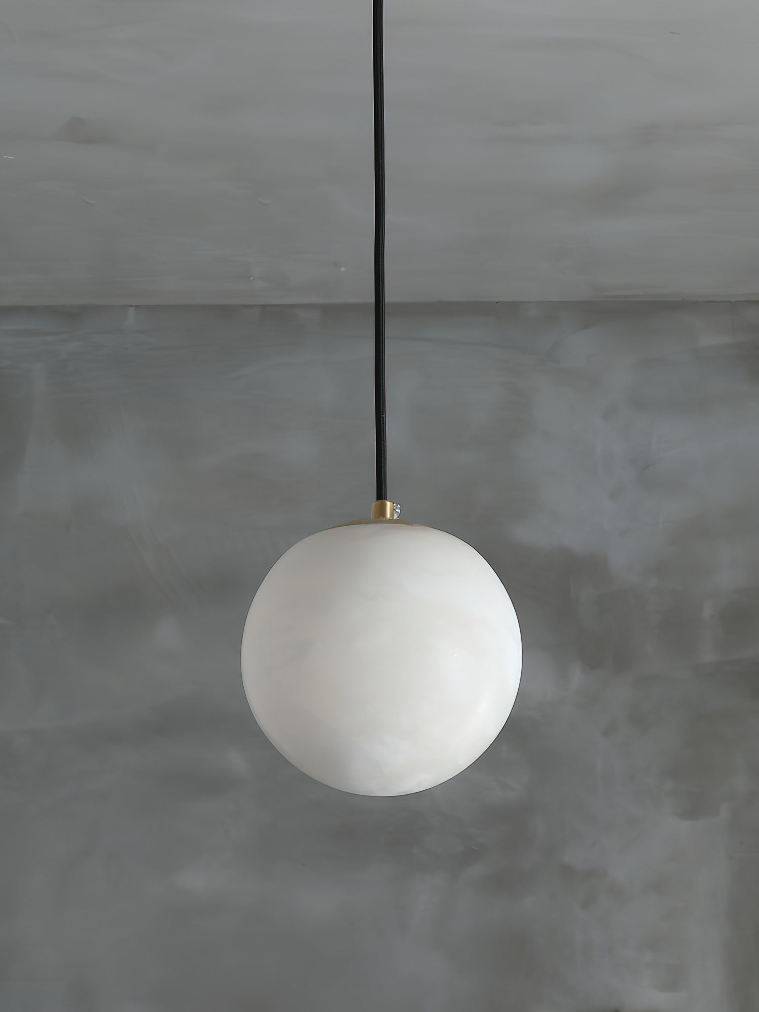 Savana Alabaster Pendant Light